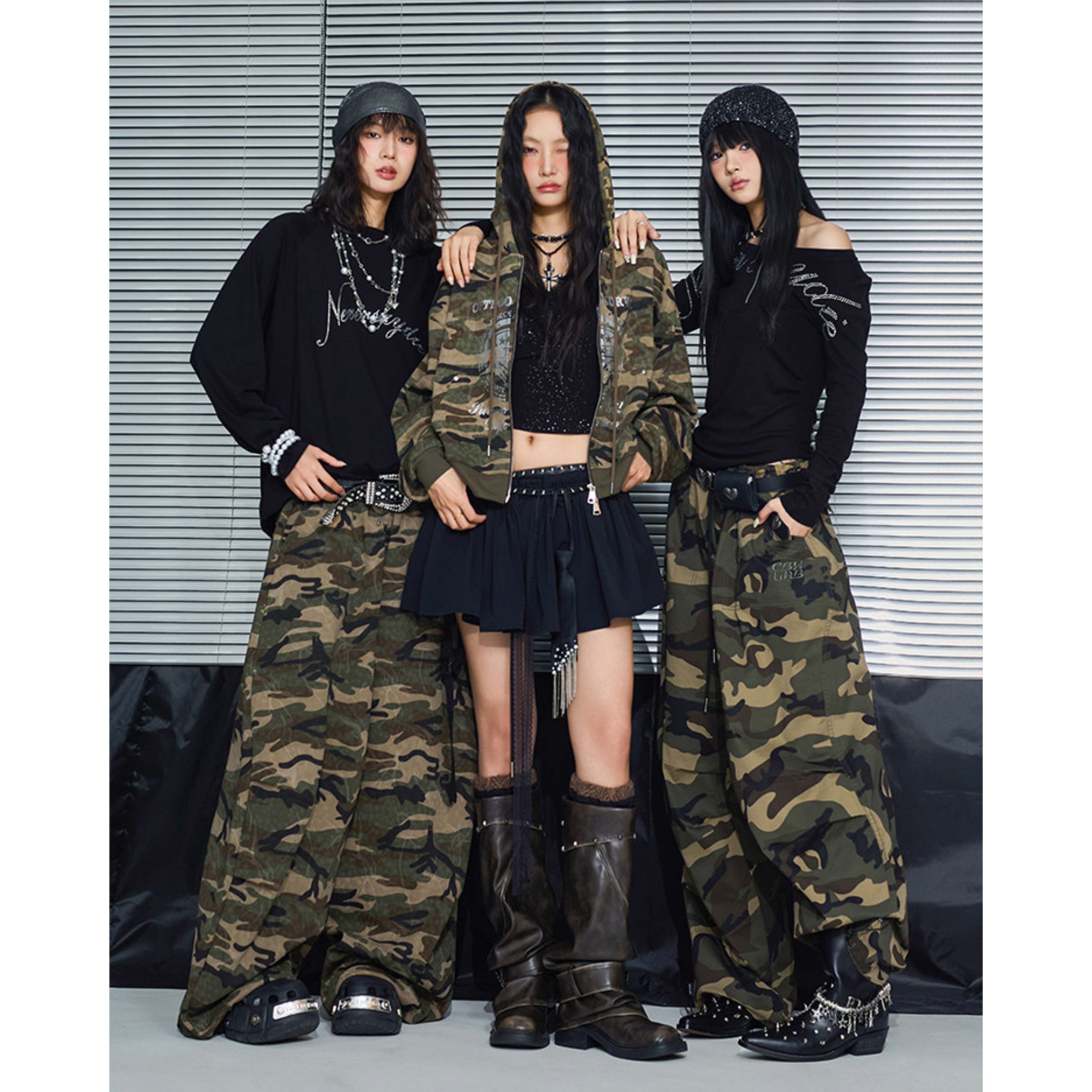RAVEN CAMO PANTS
