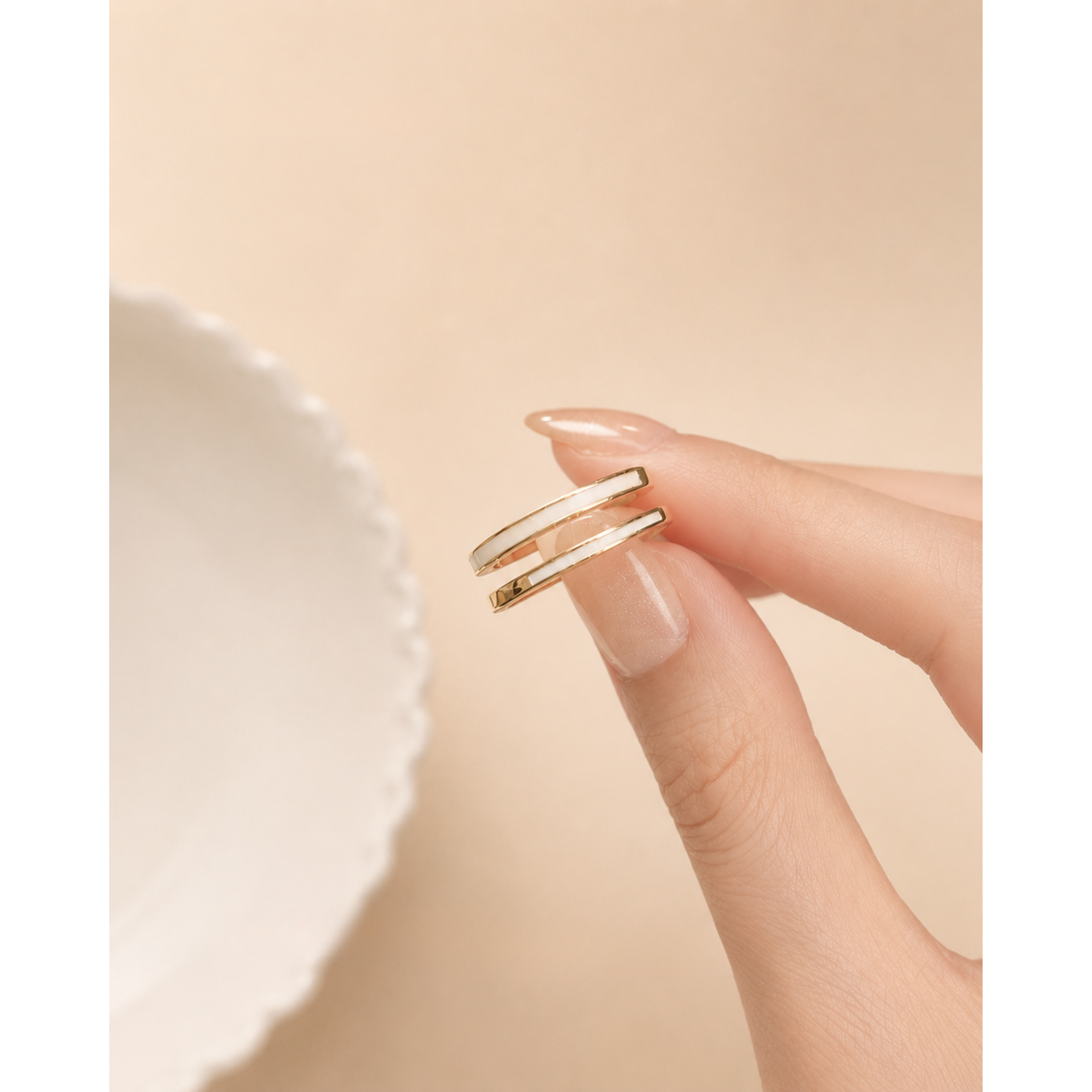 MILANE [RING]
