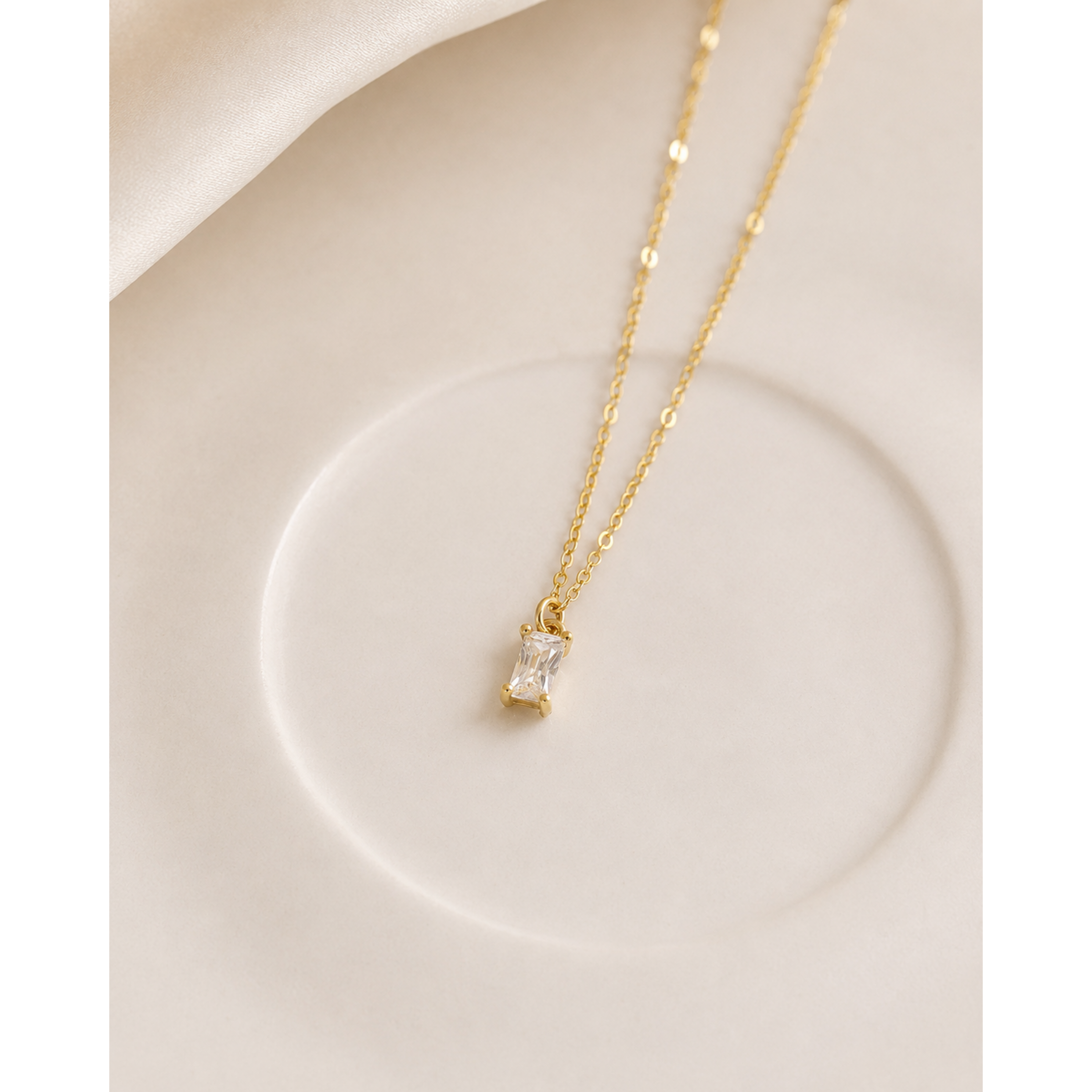 SOREVE [NECKLACE]