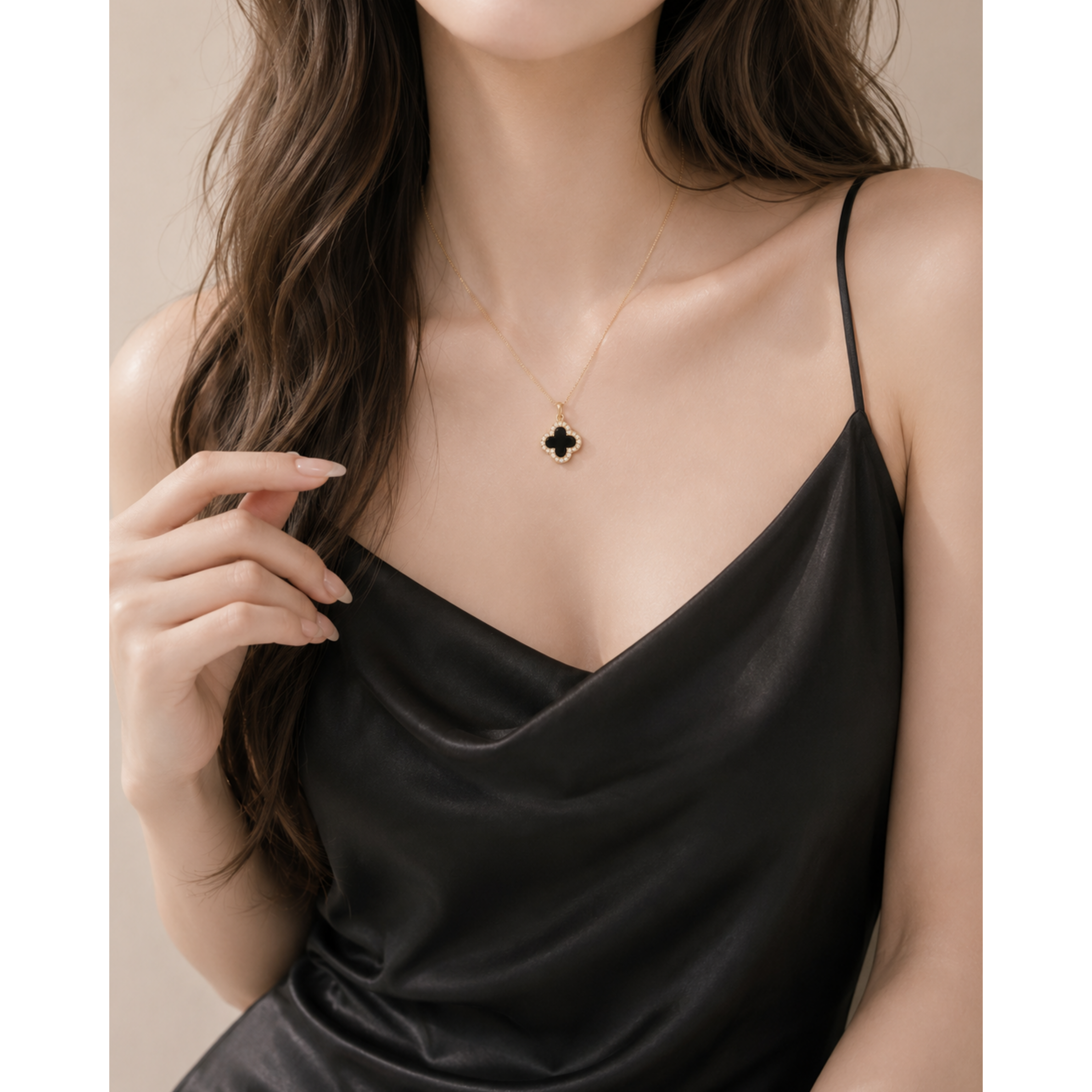 NOIRÉA [NECKLACE]