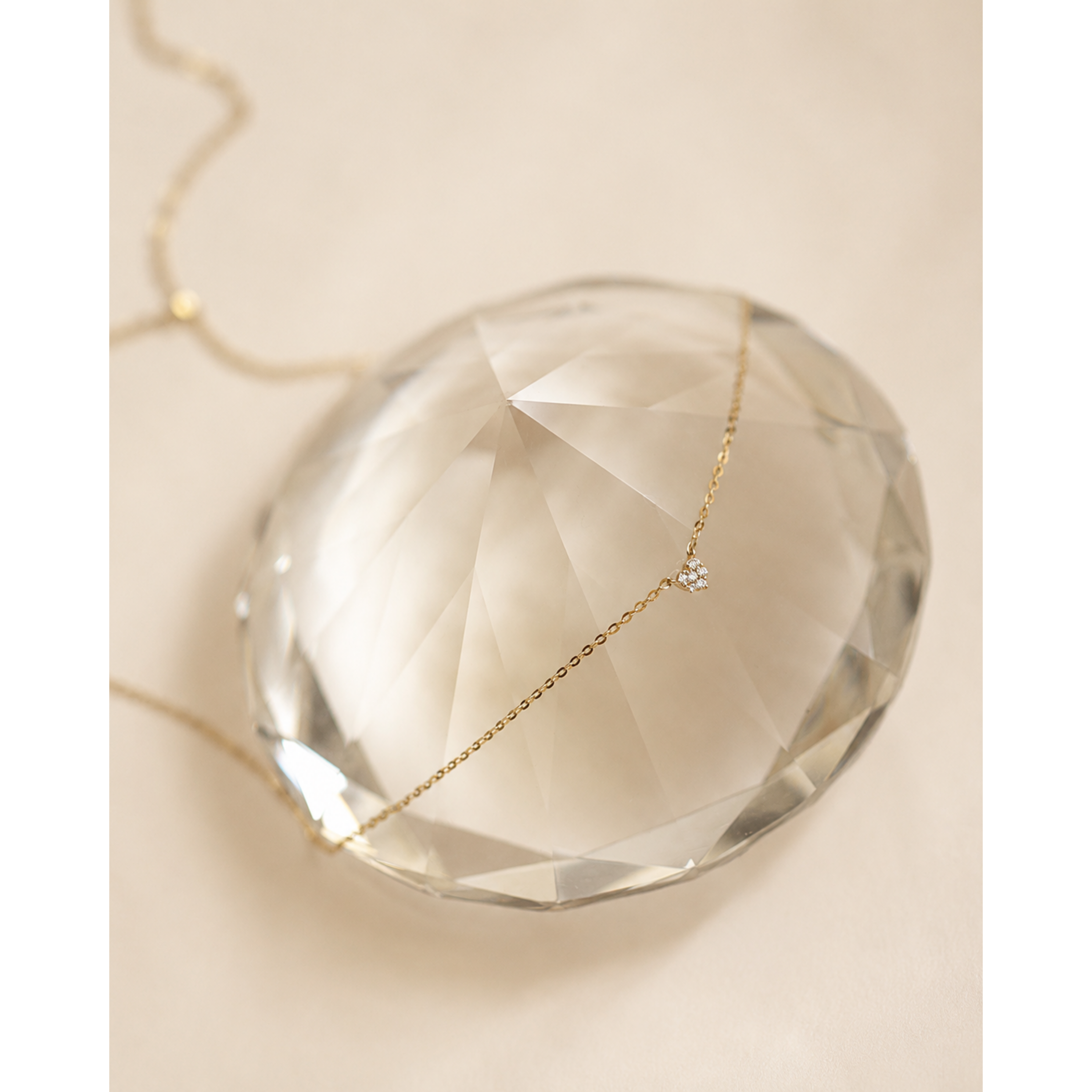 AMOURÉ [NECKLACE]