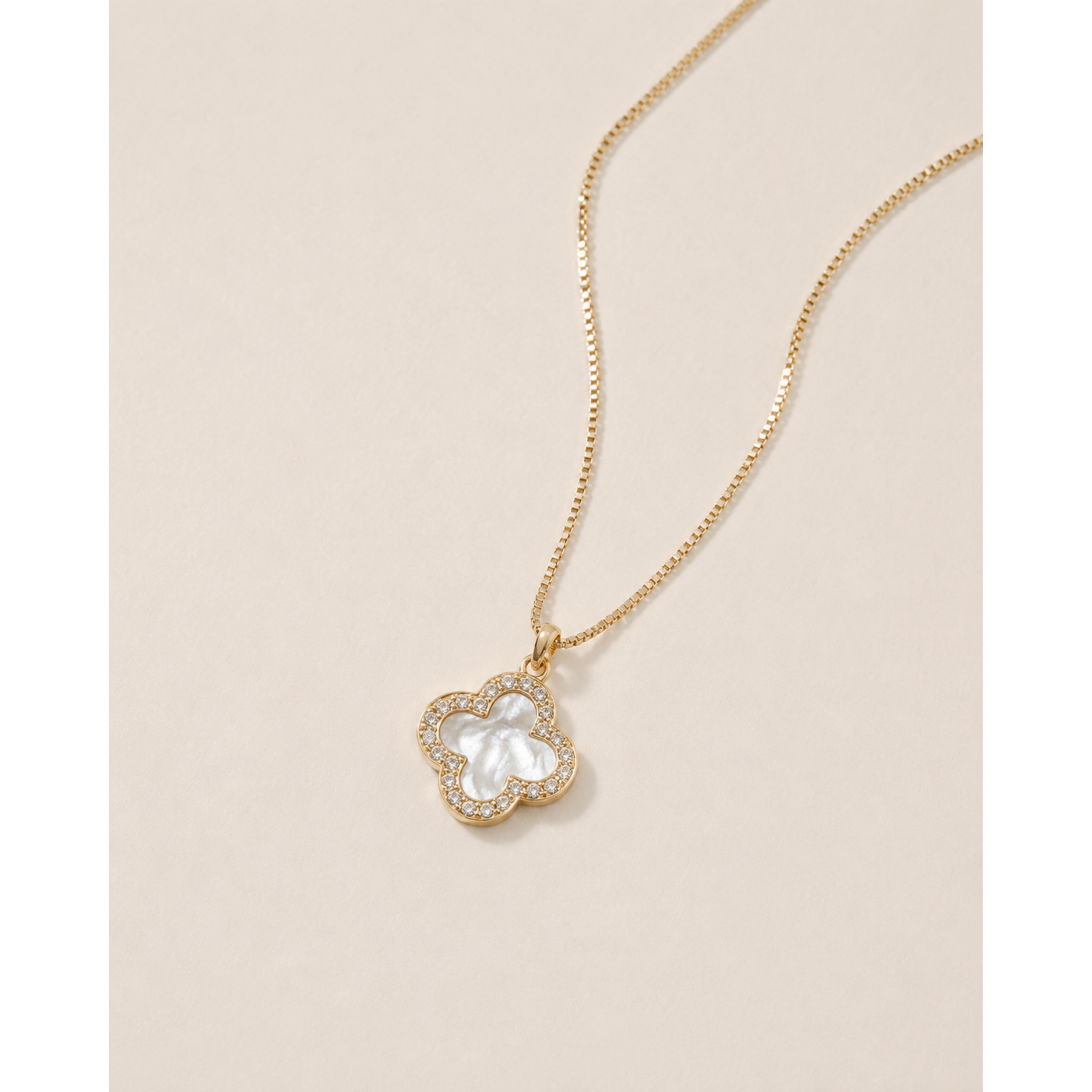 NOIRÉA [NECKLACE]